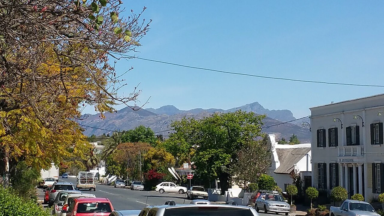 Tulbagh merkez sokak görünümü; kaynak çekim tarihi bilinmiyor