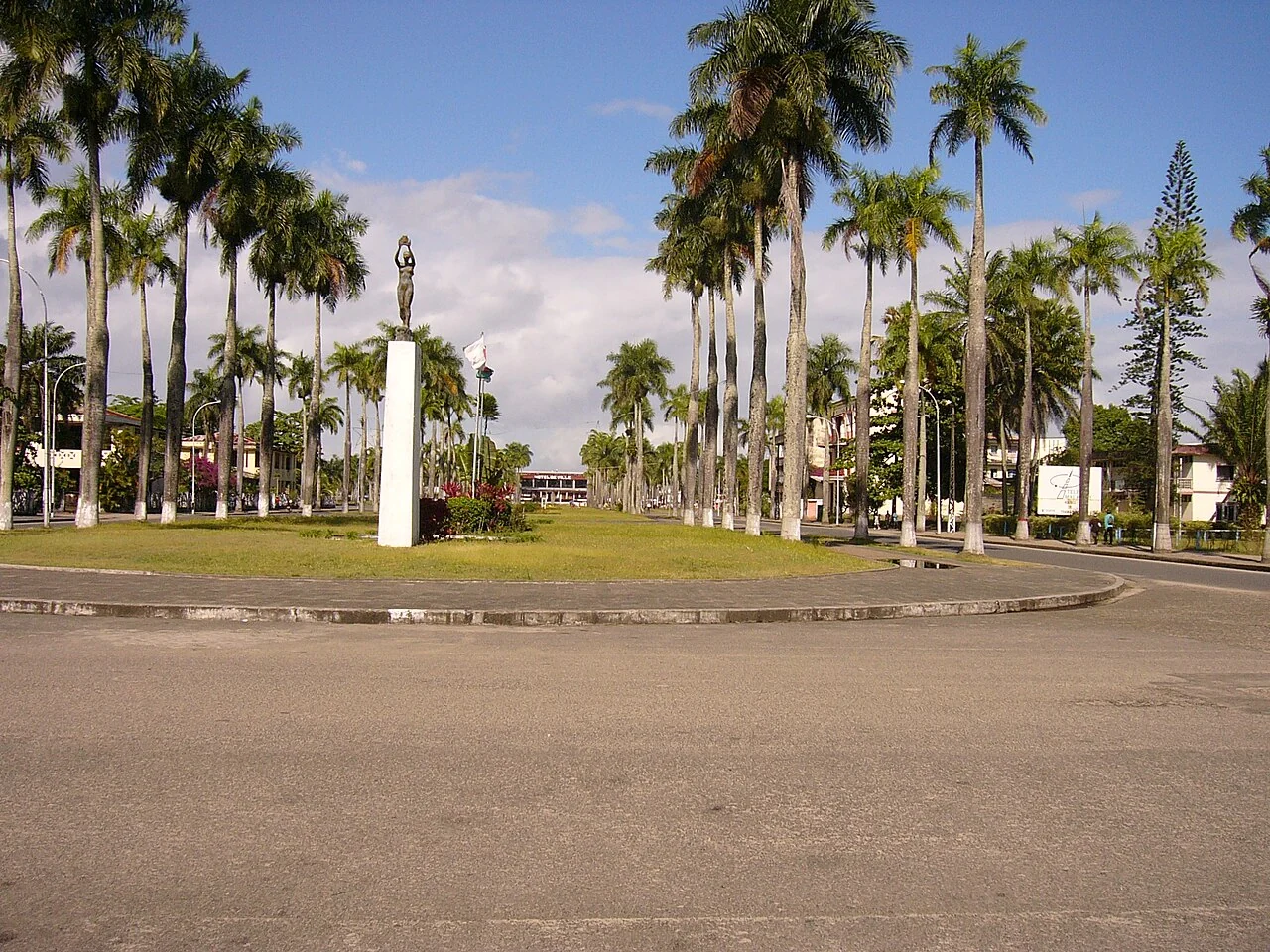 Tamatave historical urban boulevard view; November 2005
