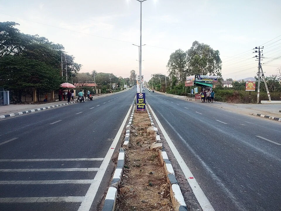 Everyday urban view on Savalanga road in Shivamogga