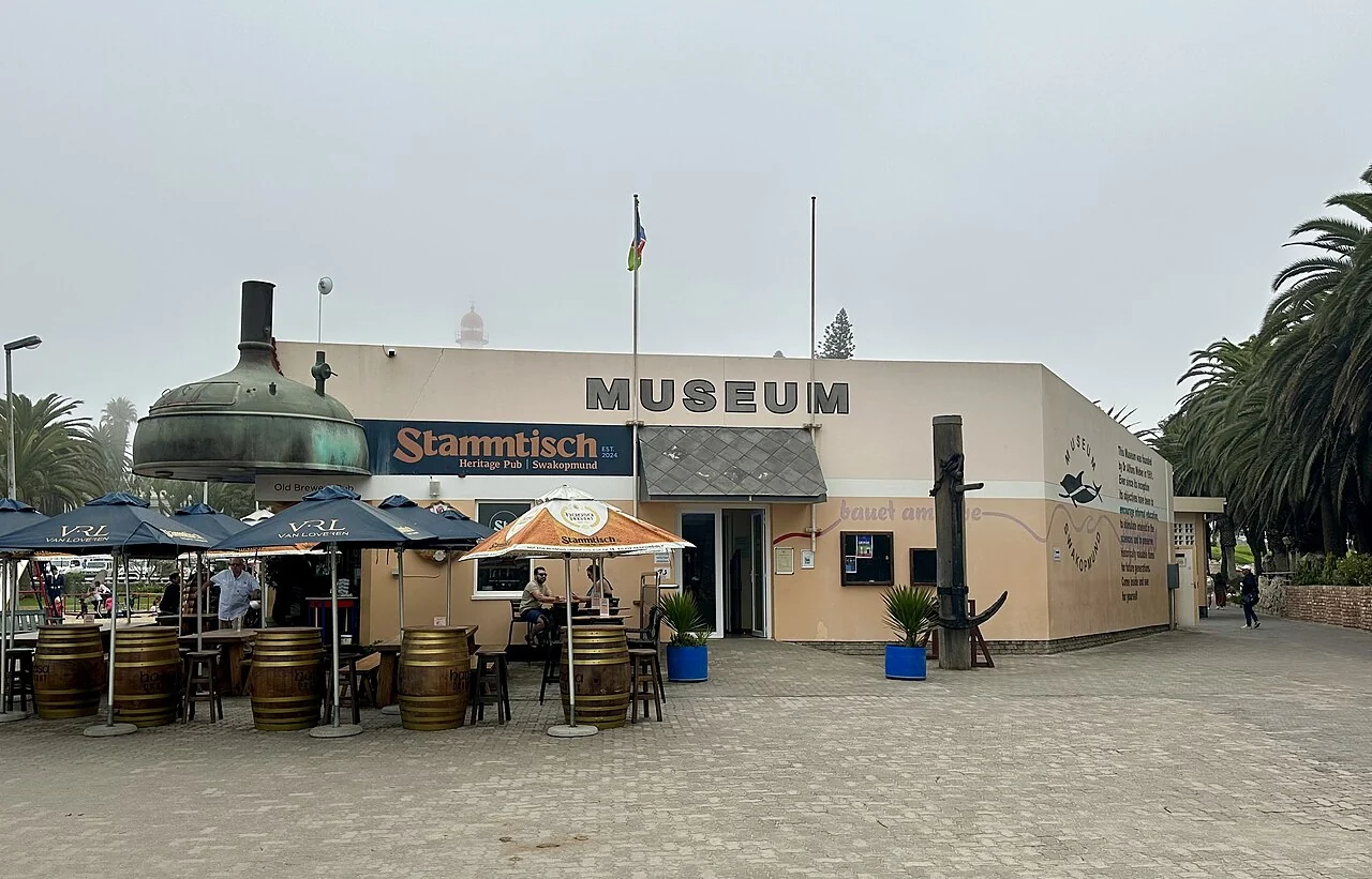 Swakopmund Müzesi dış cephesi, 13 Nisan 2025