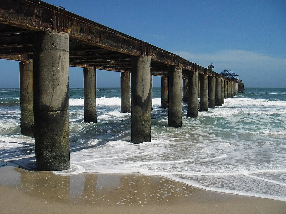 Swakopmund iskelesinden Atlantik görünümü
