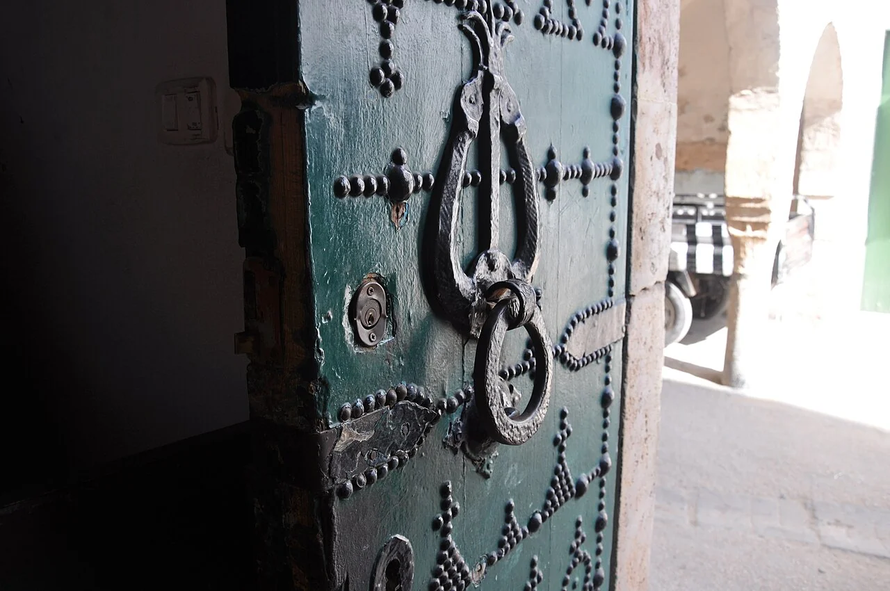 Dar Jellouli doorway detail; October 2016, not evidence of current museum admission