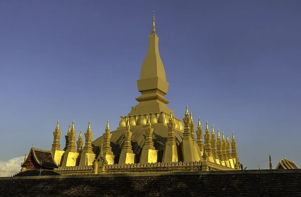 Vientiane Pha That Luang stupası