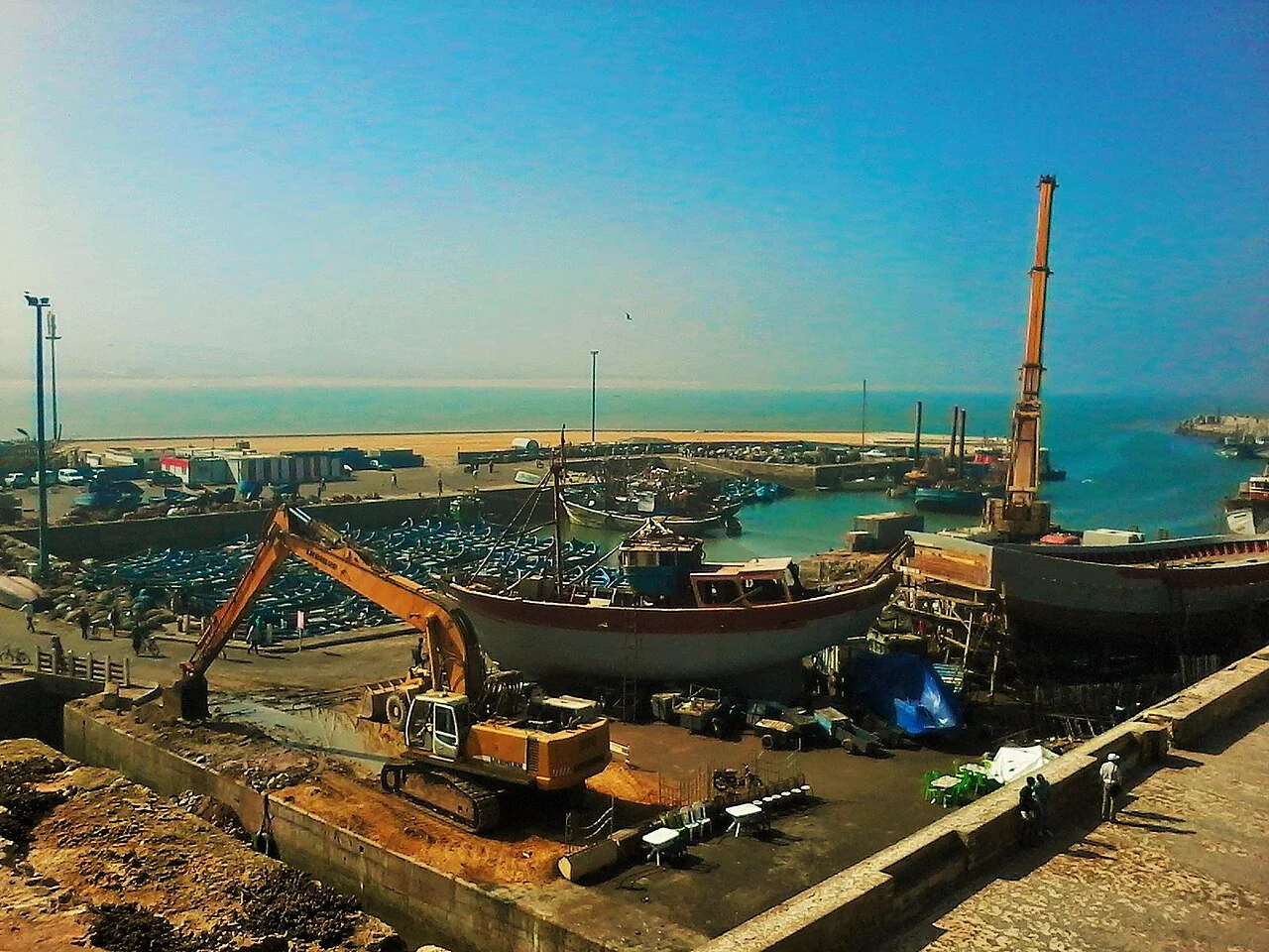 Essaouira çalışan limanı; 28 Temmuz 2017, bugün aynı iş veya satışın vaadi değil