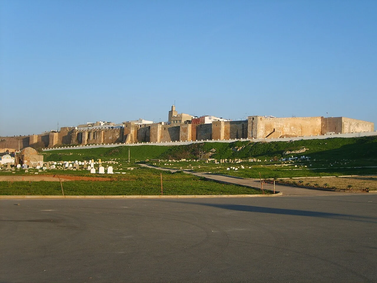 Rabat Oudayas fortification seen from the shore side; January 2007