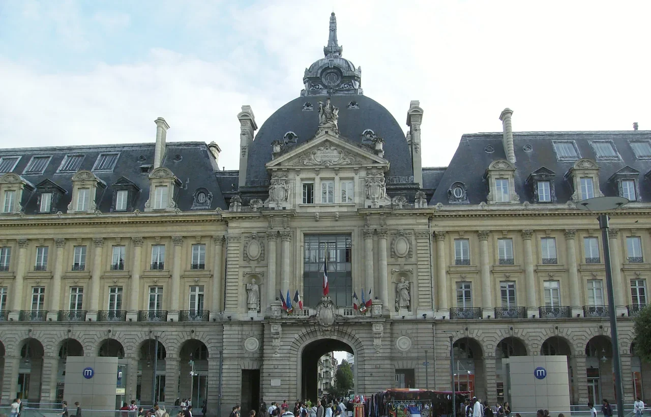 Palais du Commerce building in Rennes, August 2008