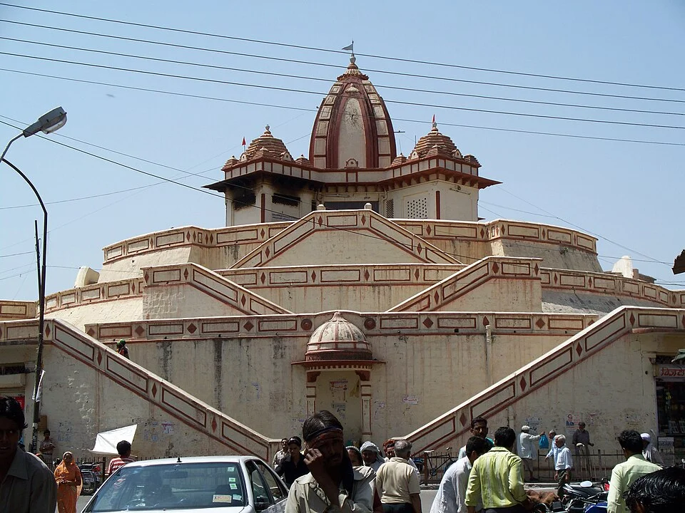 Broad steps of the Hope Circus structure and surrounding Alwar city traffic