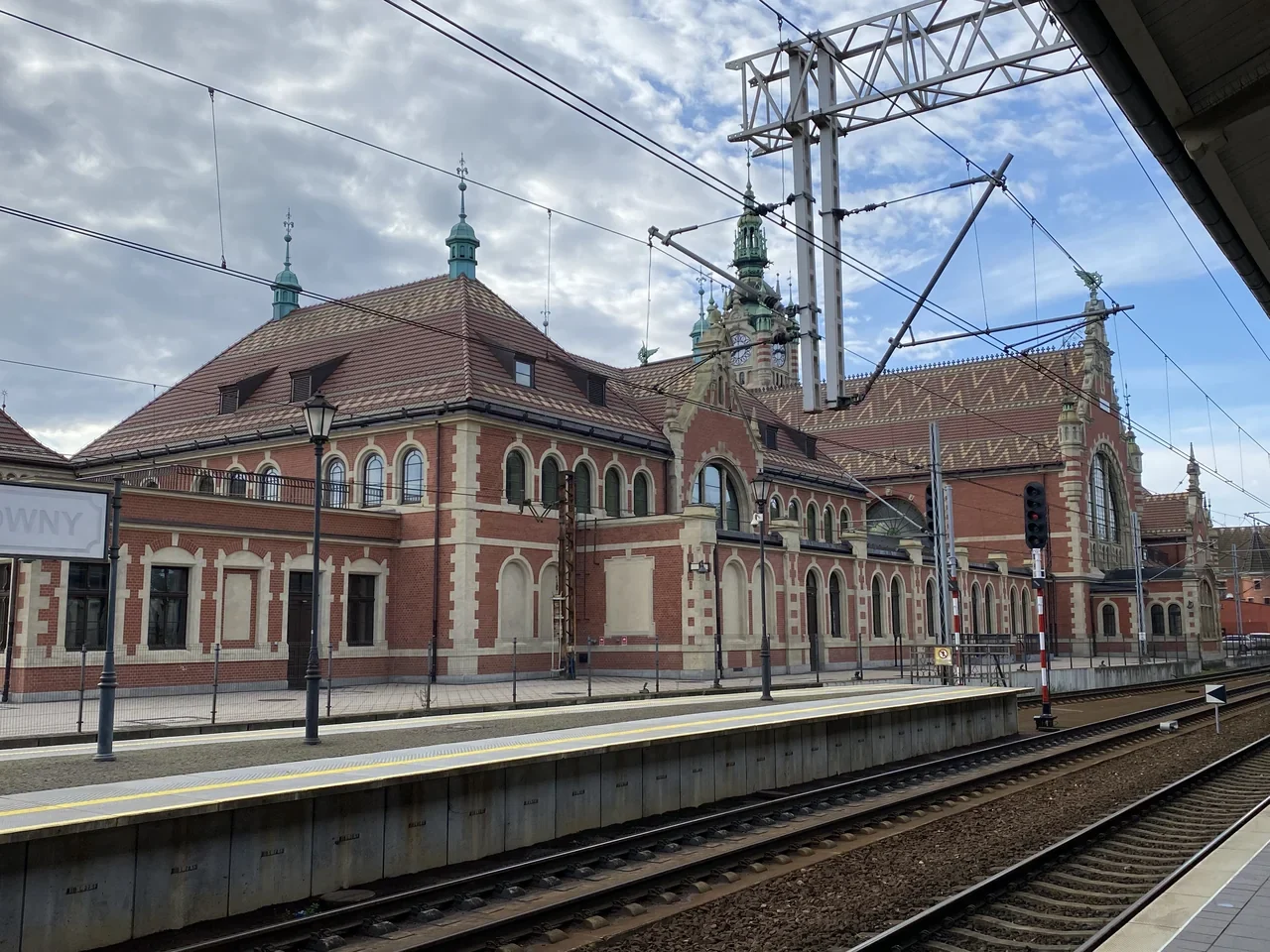 Gdańsk Główny istasyonunda peronlar, 2024