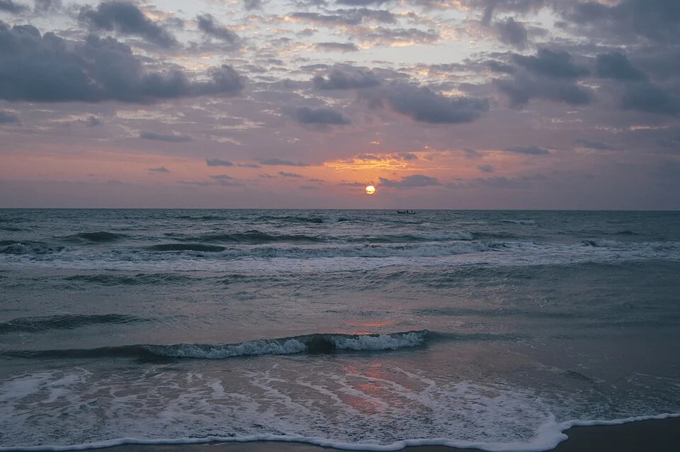 Bay of Bengal sunrise at Nagapattinam Beach