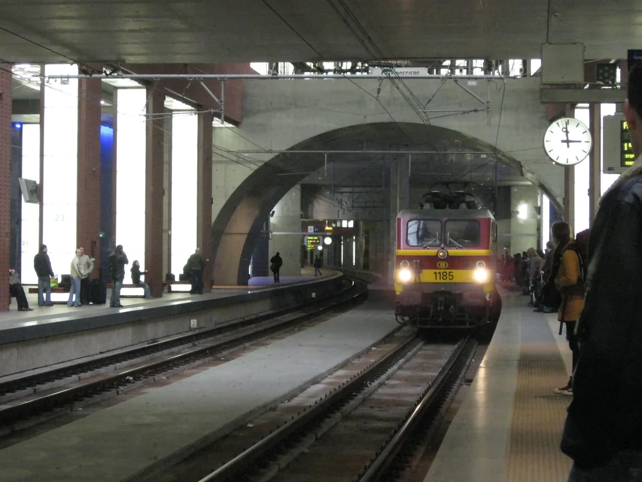 Train on the lower level of Antwerp Central station