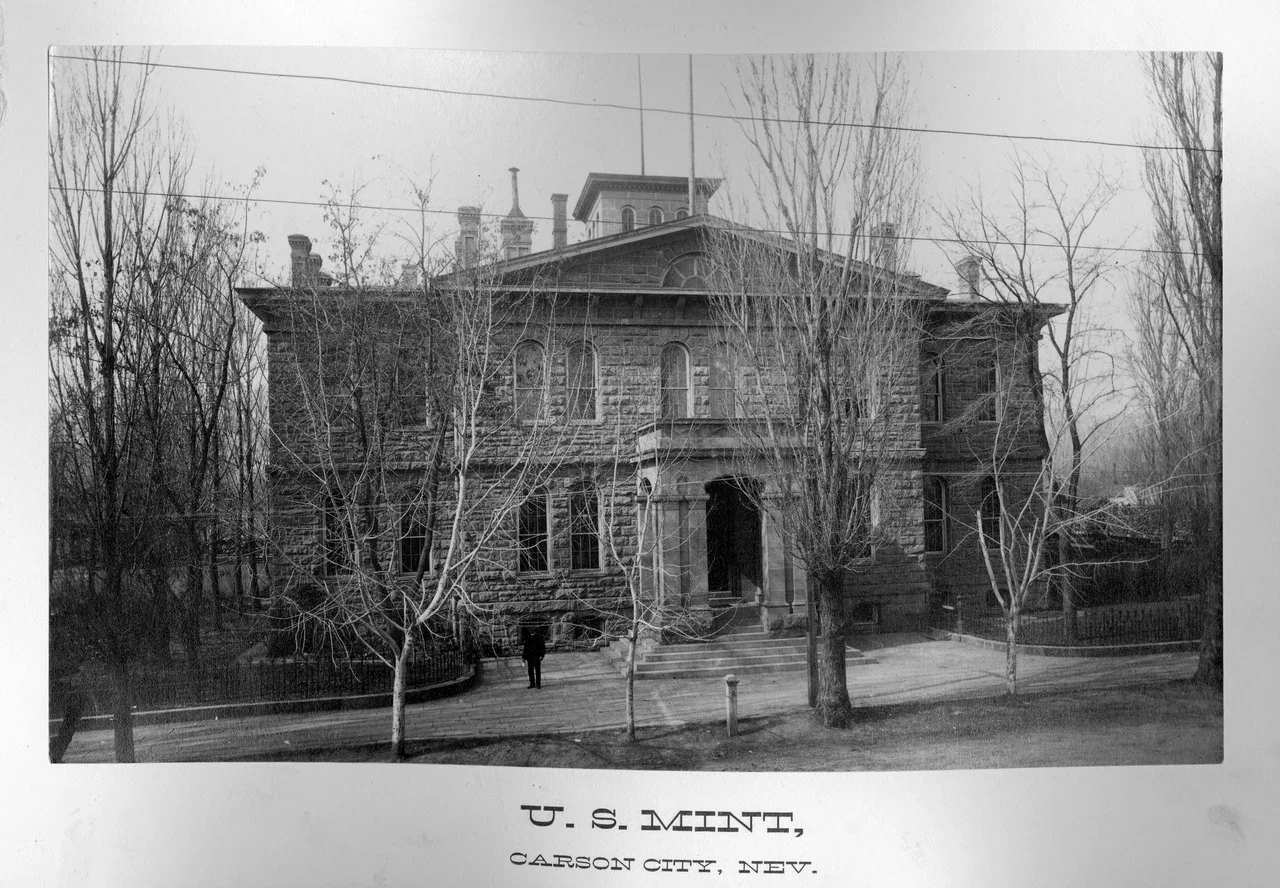 Carson City darphane binası, 1889 tarihli arşiv fotoğrafı