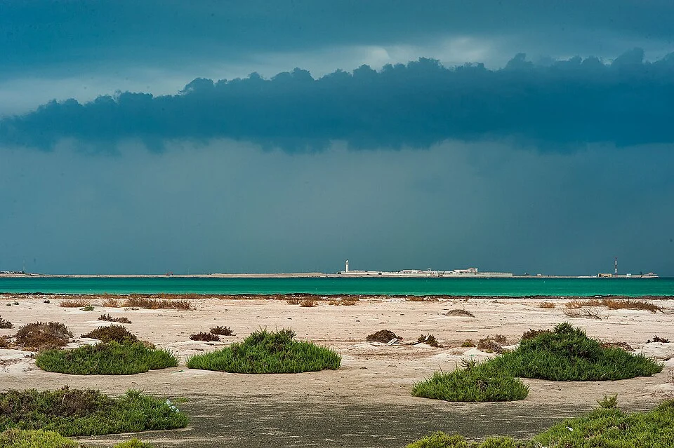 Cloudy coast near the Al Zubarah archaeological site