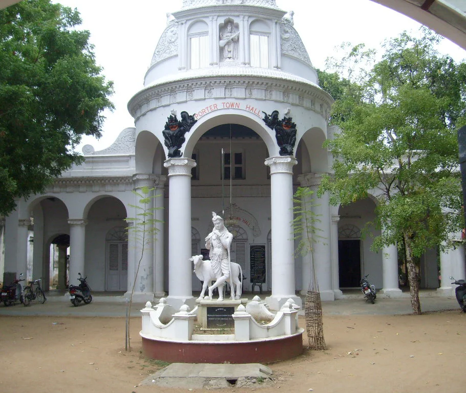 Exterior of Porter Town Hall in Kumbakonam