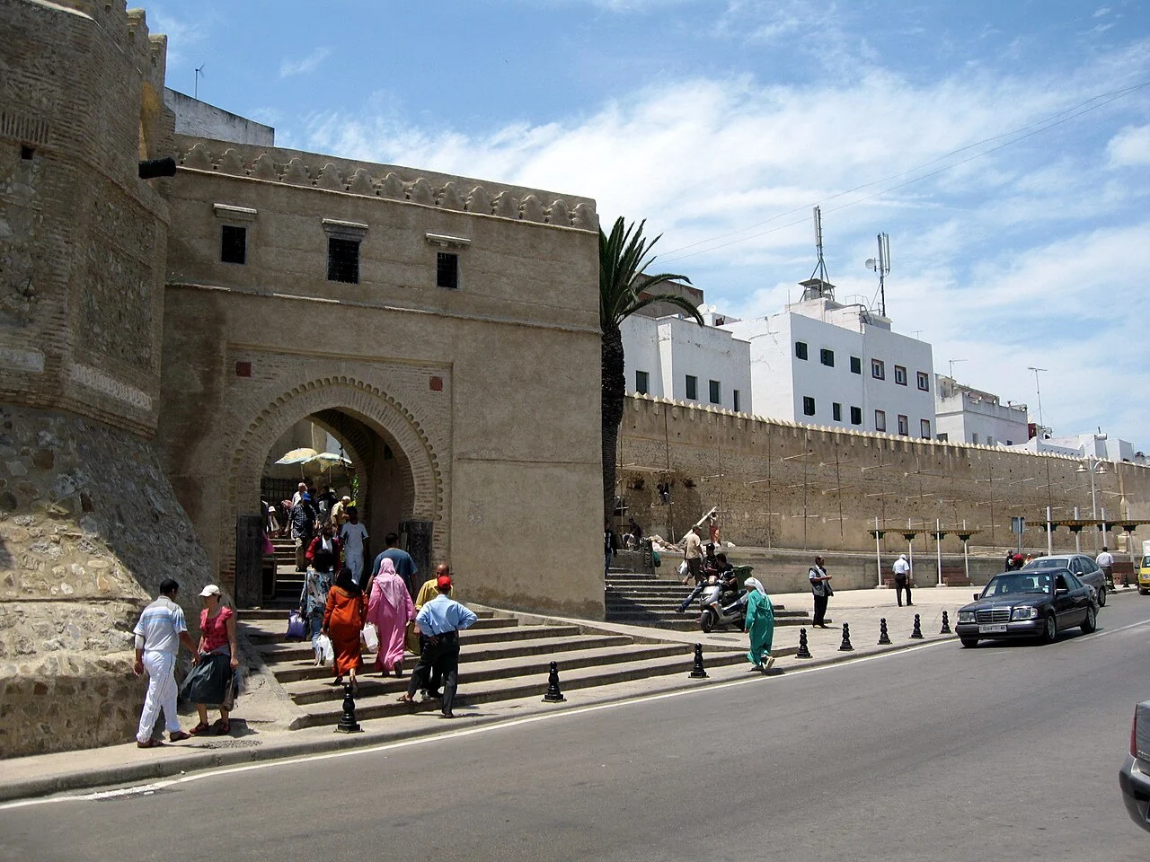 Tetouan Bab el Oqla şehir kapısı; 27 Haziran 2010, müze iç girişi değil