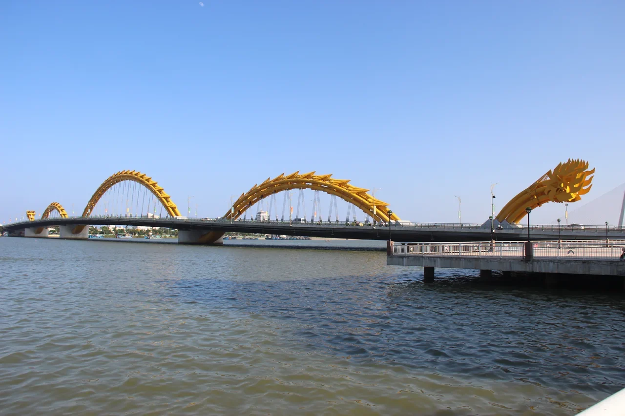 Da Nang Han Nehri ve kent görünümü