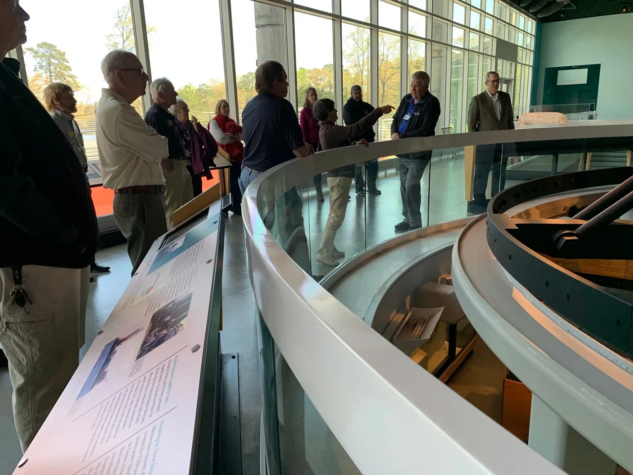 Glazed display and boat context at the Mariners’ Museum,11 April 2022 archive