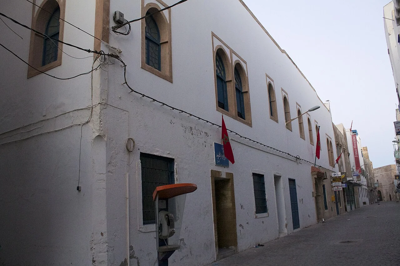 Sidi Mohammed Ben Abdellah Müzesi çevresinde sokak ve dış cephe; 25 Şubat 2014, açık sergi teyidi değil