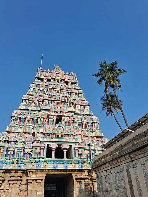East gopuram of Jambukeswarar Temple at Thiruvanaikovil