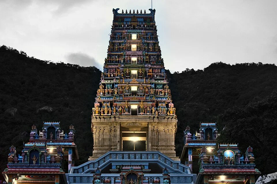 Coimbatore Marudhamalai Murugan Tapınağı dış görünümü