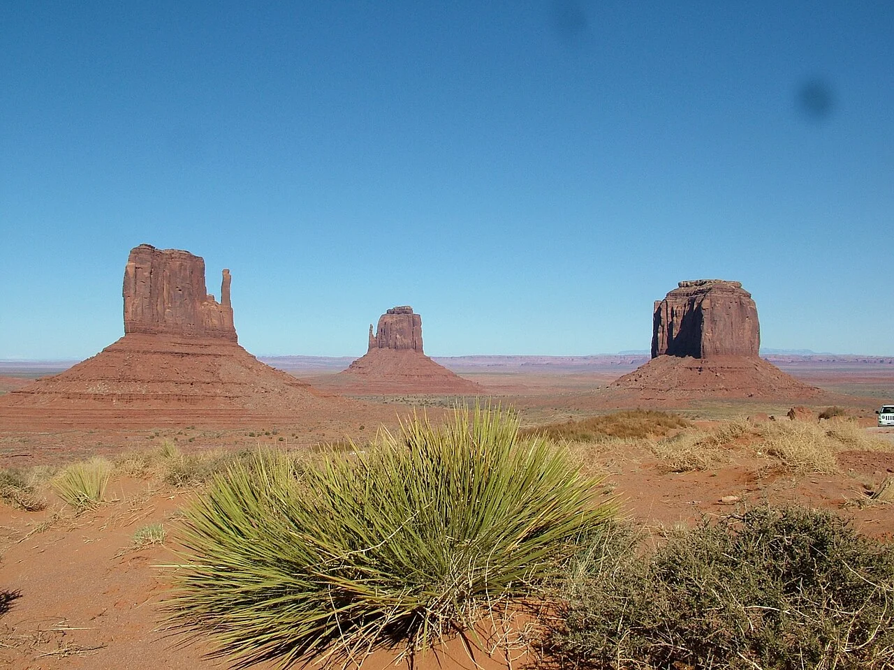 The Mittens and Merrick Butte at Monument Valley in the Arizona–Utah border region, source date 2009