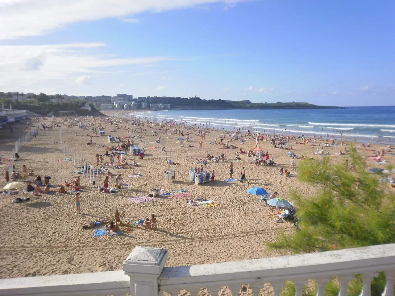 El Sardinero Beach in Santander, archival view from 2017