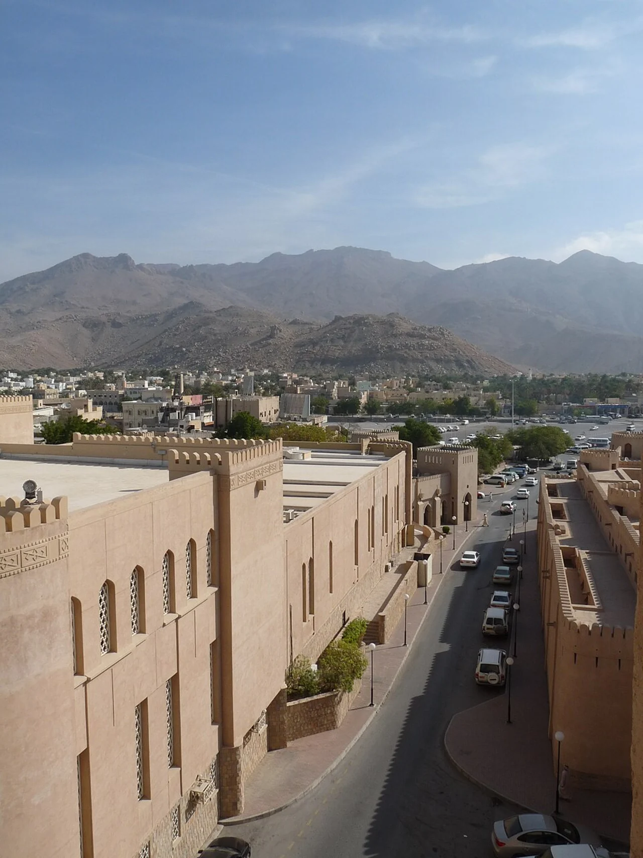 Nizwa kale parapetinden kent çevresi; Ji-Elle, 19 Ocak 2011