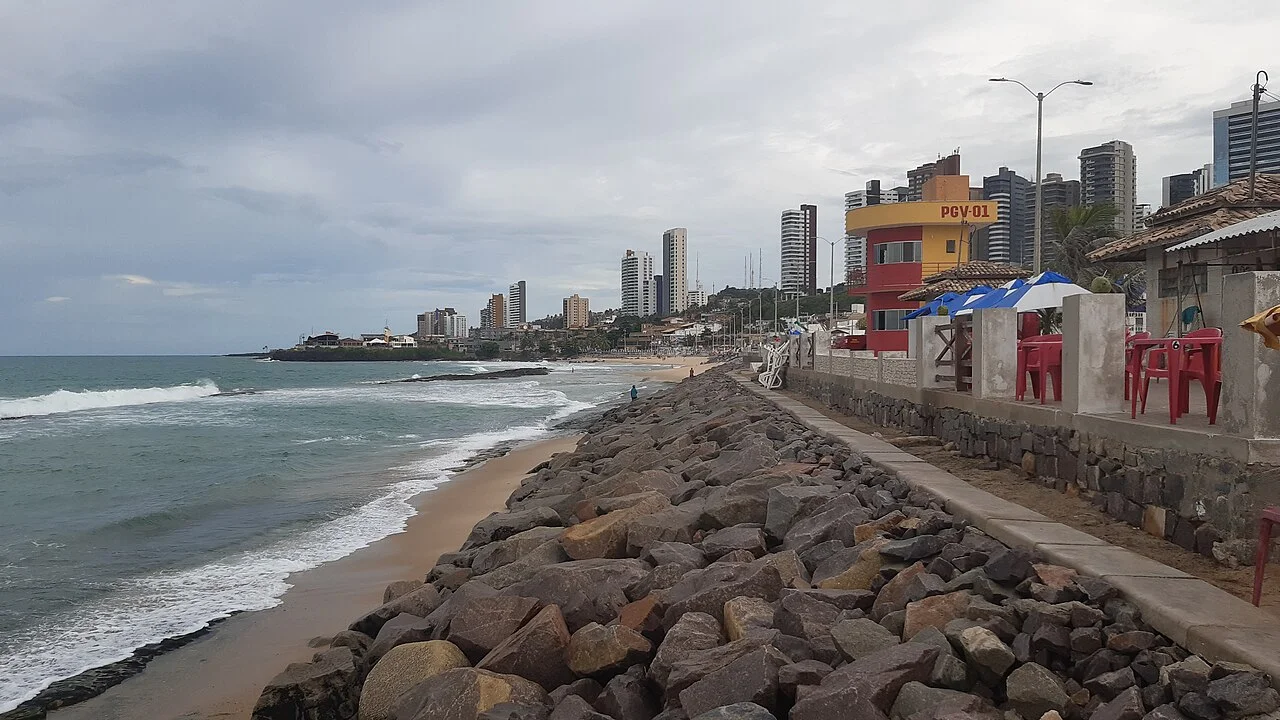 Natal Praia do Meio kıyısı, Nisan 2024