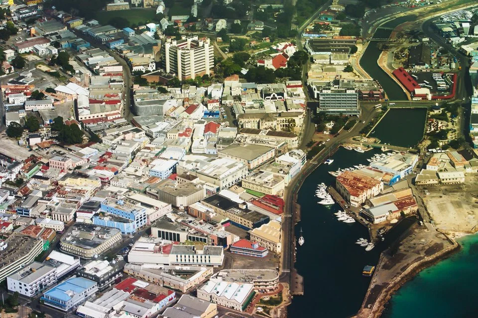 Bridgetown geniş kent ve kıyı görünümü, 2008