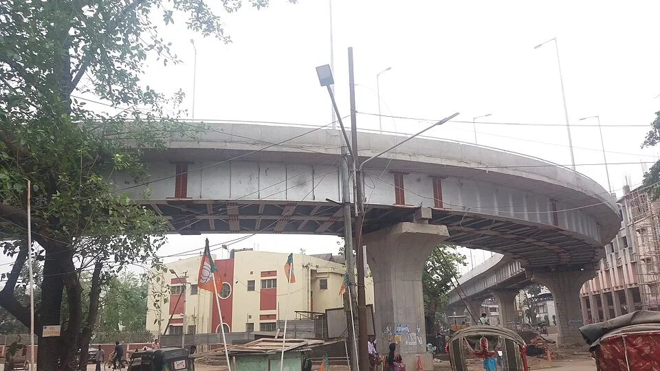 Agartala üst geçidi yapım dönemi sokak görünümü