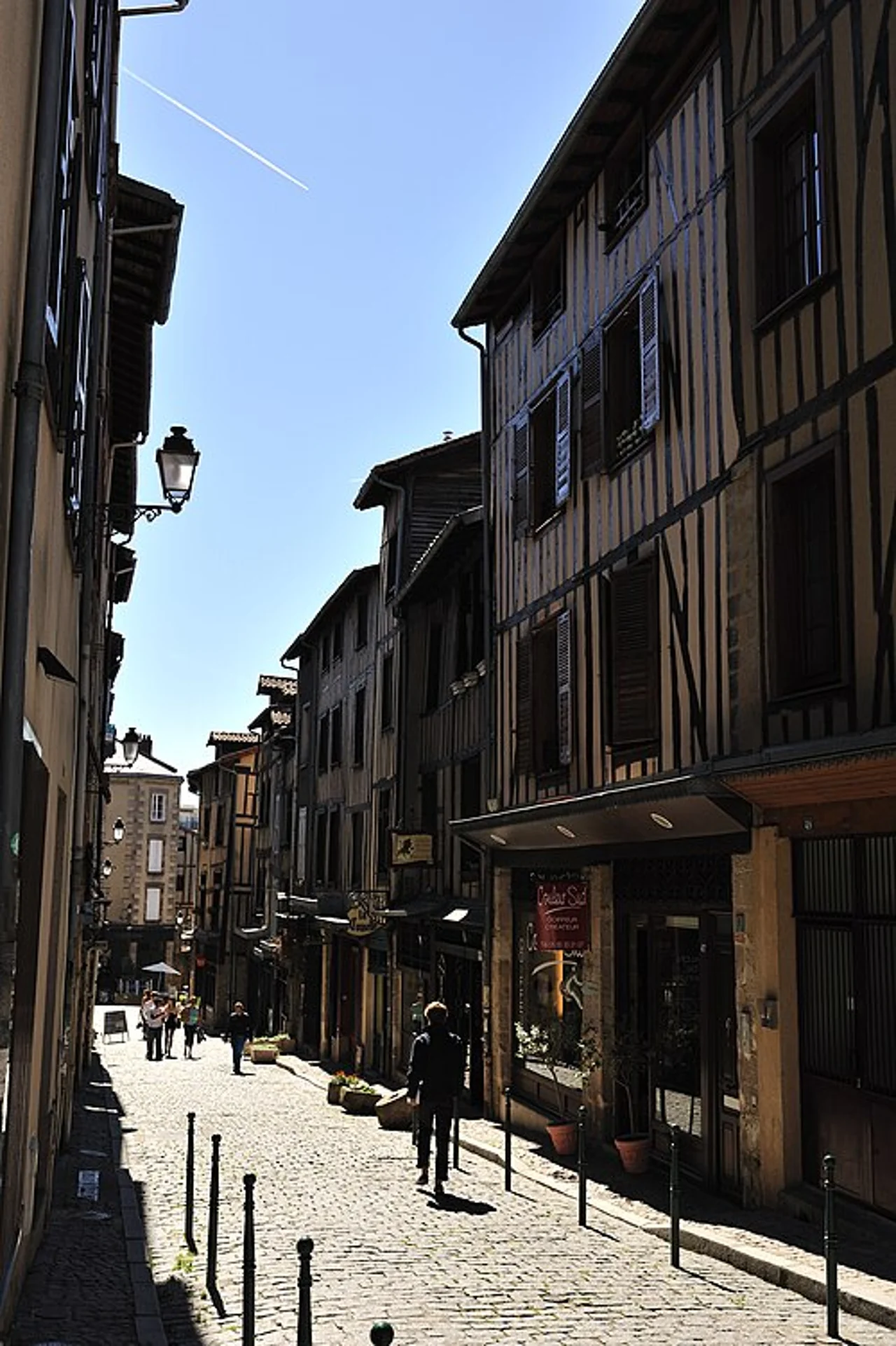 Rue de la Boucherie street setting, 1 September 2010; current business and house-museum access require checking.