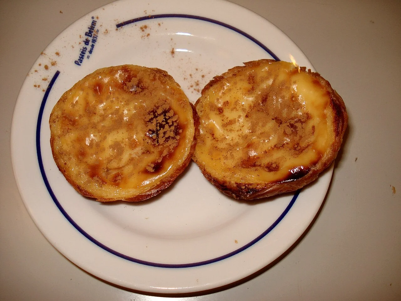 Custard tarts at the Belém bakery in Lisbon, archival photograph from July 2006