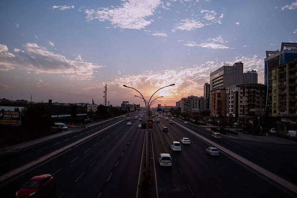 Gün batımı ışığında Diyarbakır şehir manzarası; 2020 tarihli fotoğraf
