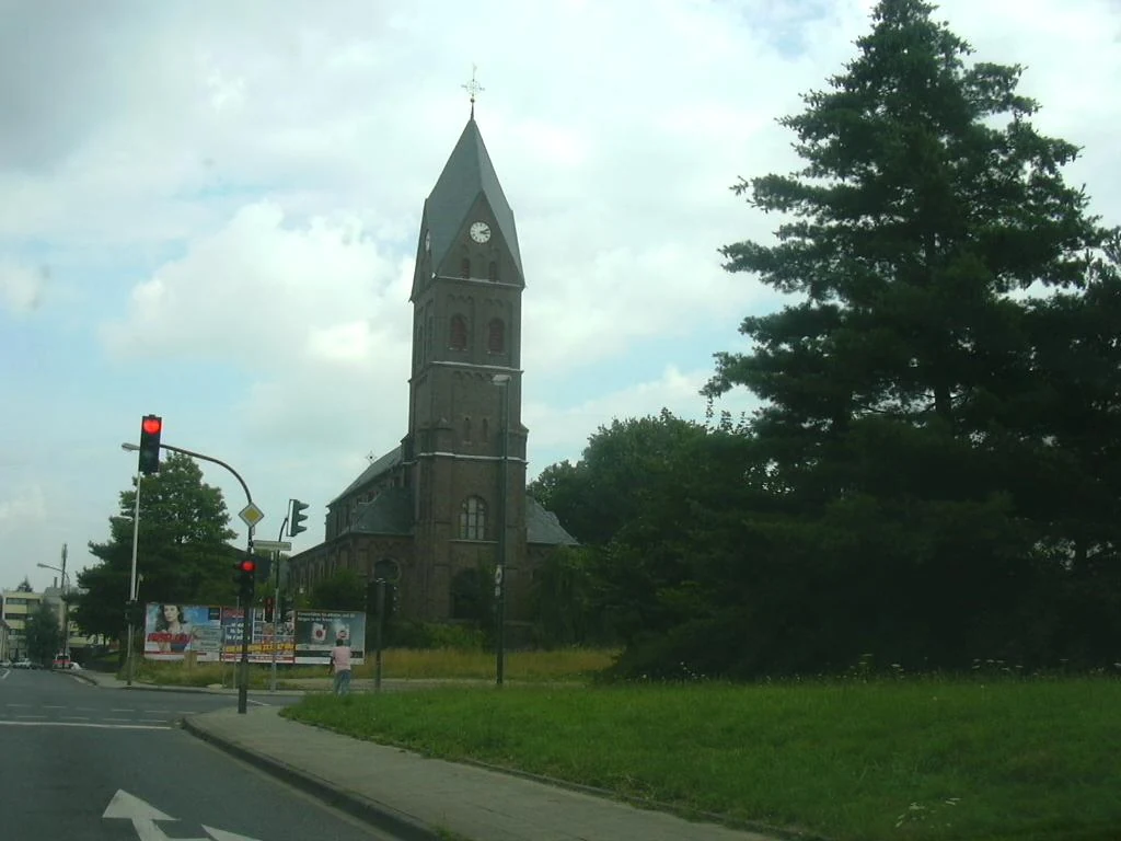 Church in the Mariaweiler district of Düren, 2006