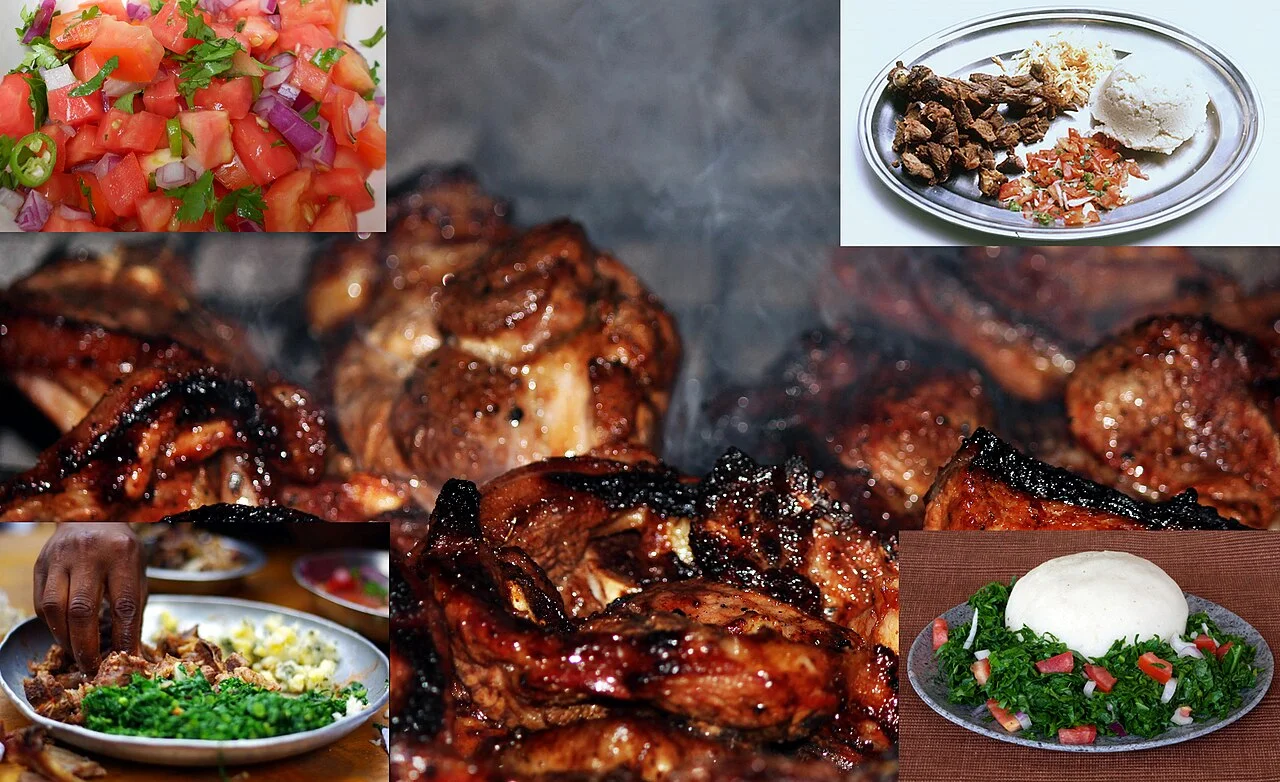 Kenya nyama choma ve eşlikçileri için fotoğraflı kolaj örneği; Haziran 2011, Nairobi restoran fotoğrafı değildir.