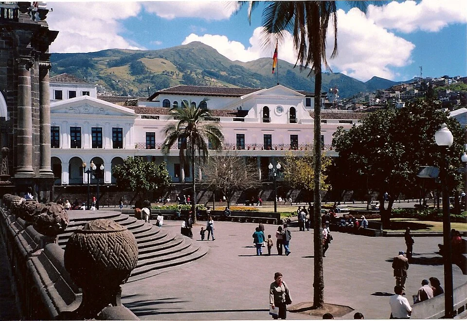 Quito Plaza Grande genel görünümü, Ağustos 2004