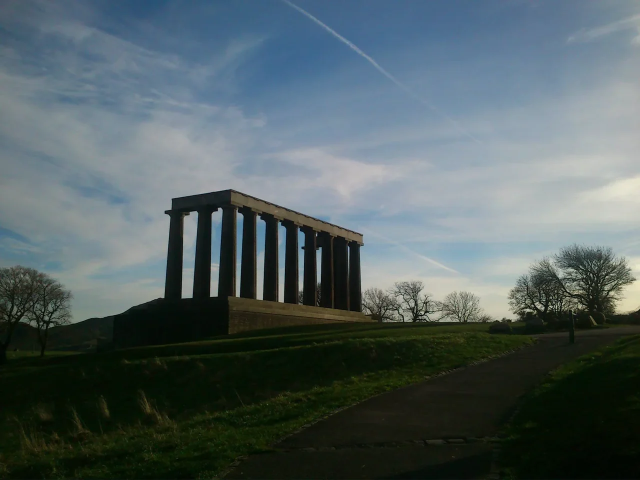 Edinburgh Calton Hill’de National Monument, Ocak 2016