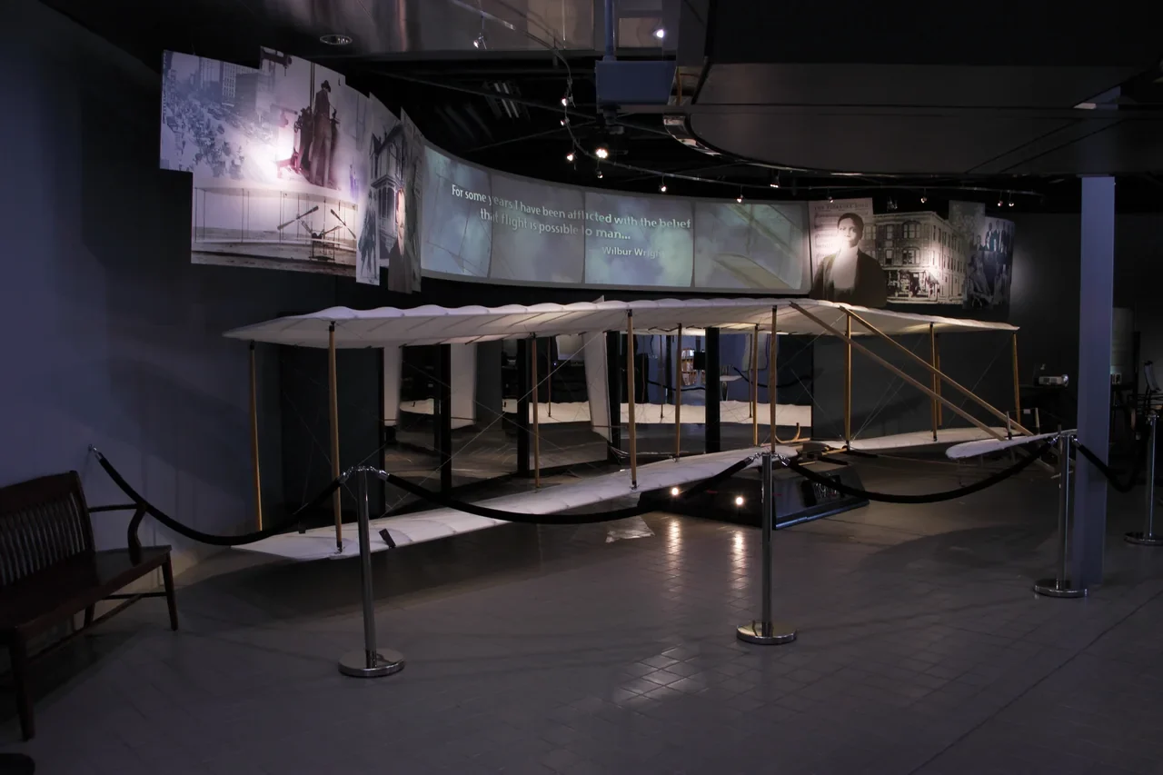 Replica of the 1902 Wright glider displayed at Dayton Wright-Dunbar center, not the original1903 aircraft