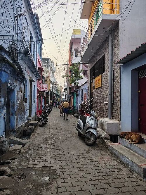 Street near halwa shops in Tirunelveli