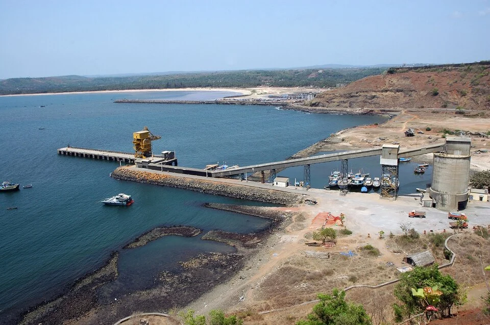 Dated wide view of Ratnagiri harbour