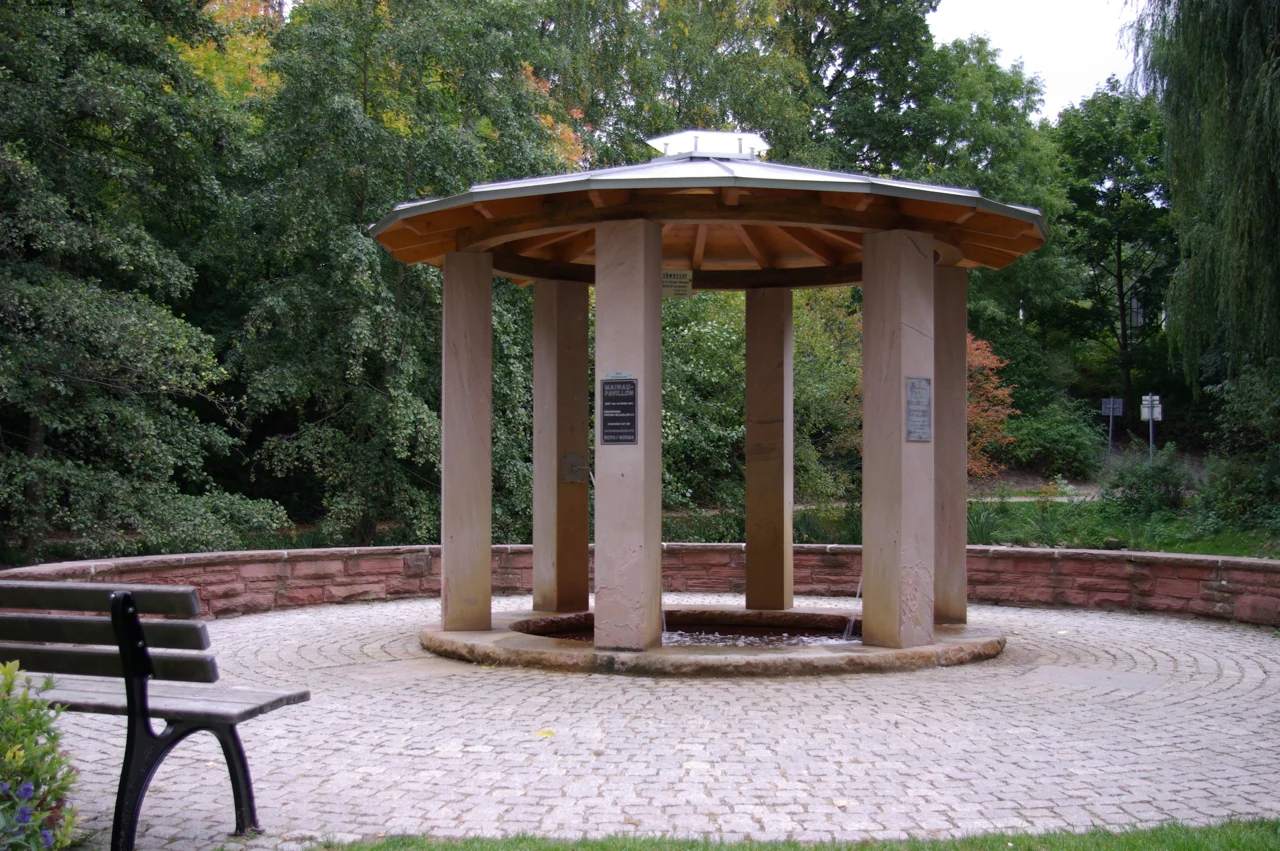 The pavilion at Kleine Mainau in Fürth, 2010