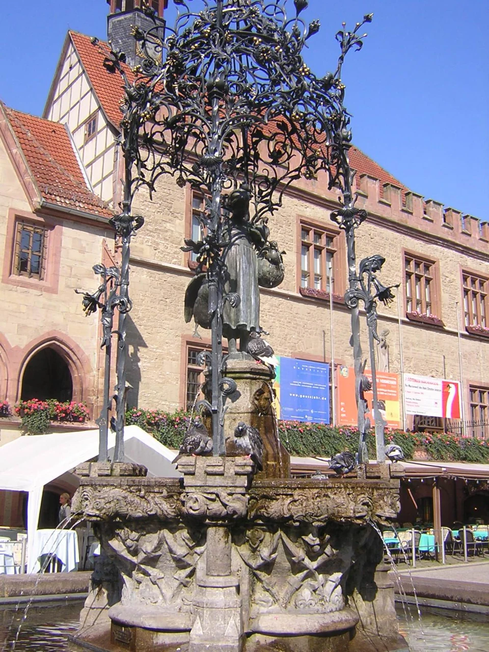 Göttingen Gänseliesel çeşmesi, Ağustos 2005 görünümü