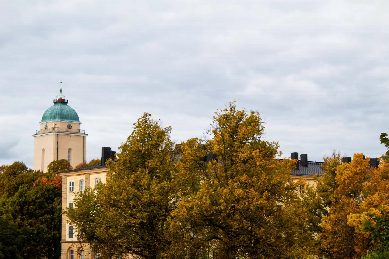 Suomenlinna Kilisesi ve ada çevresi, arşiv kent bağlamı