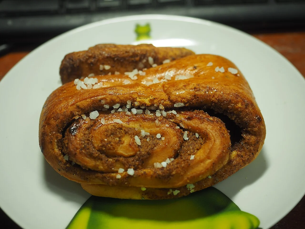 Korvapuusti cinnamon-bun food example; not a named cafe current menu; JIP, 2026-02-15.