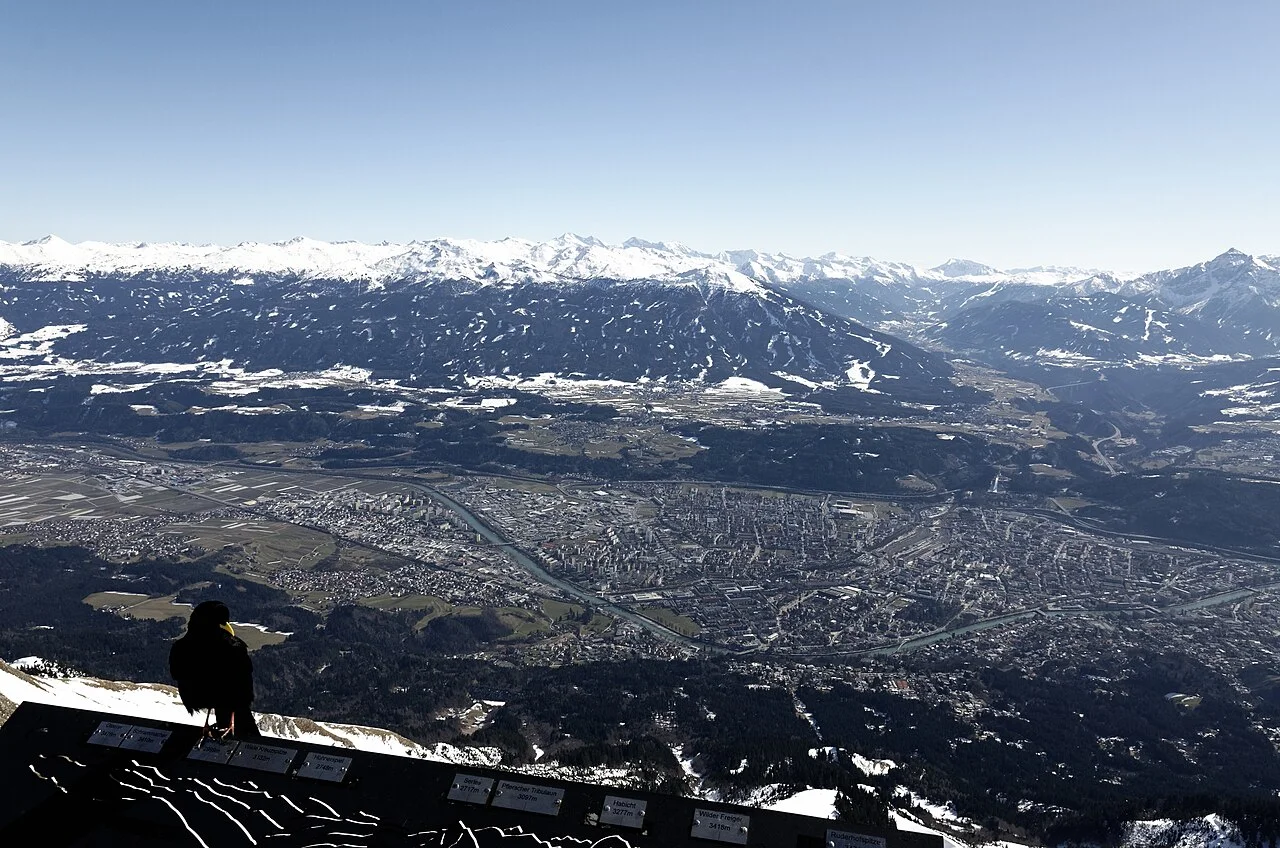 Archived Hafelekar mountain surroundings, not current snow or piste conditions; 2015-03-10