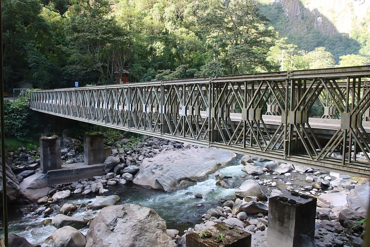 Aguas Calientes’te Urubamba Nehri, Puente Ruinas çevresi, 2023