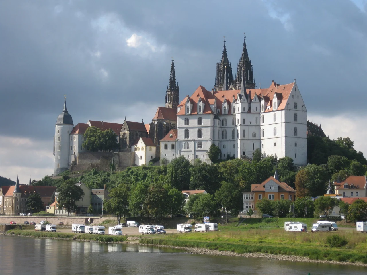 Meißen’de Albrechtsburg ve kale tepesi