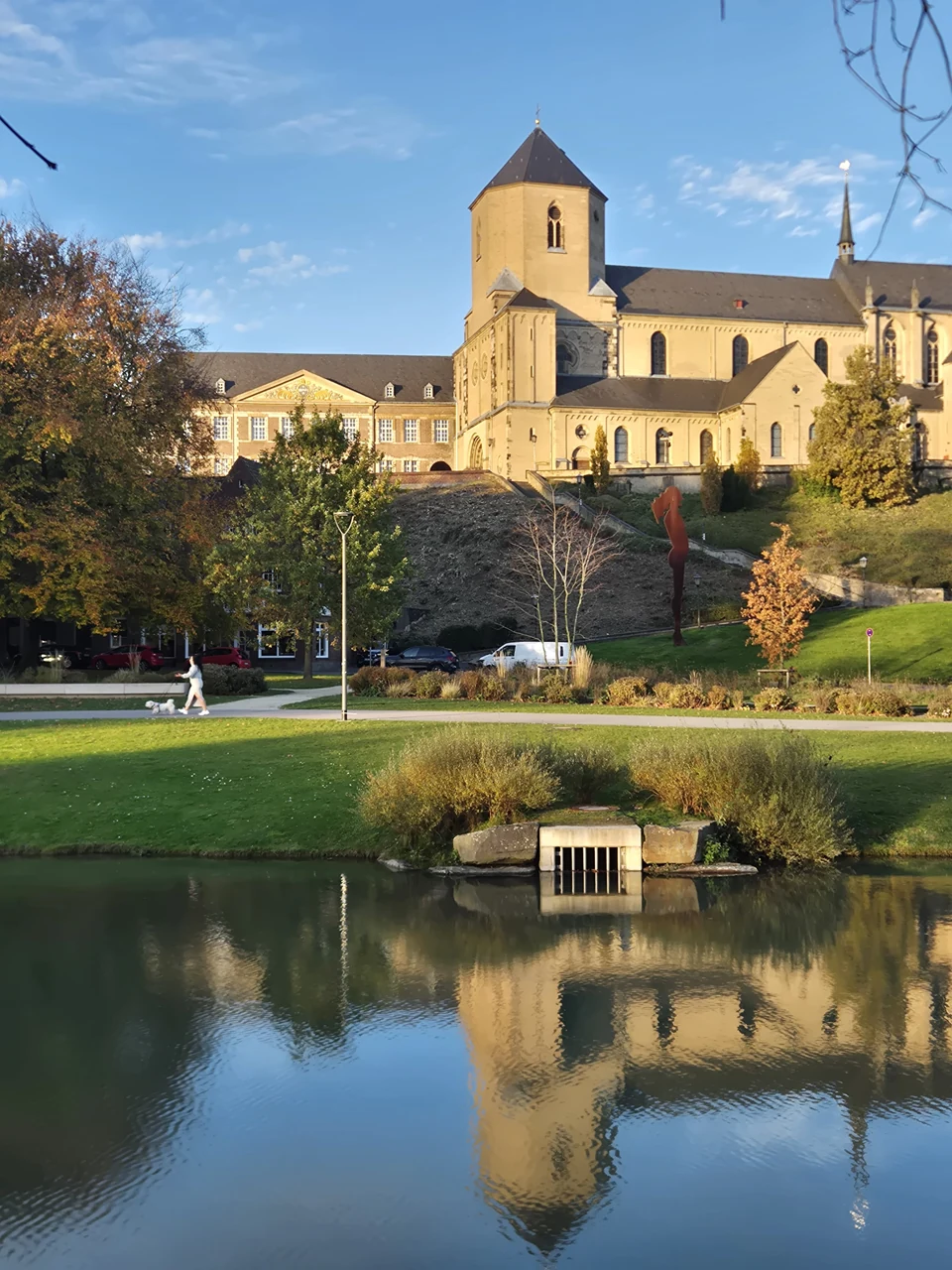 Mönchengladbach Münster seen from Geroweiher