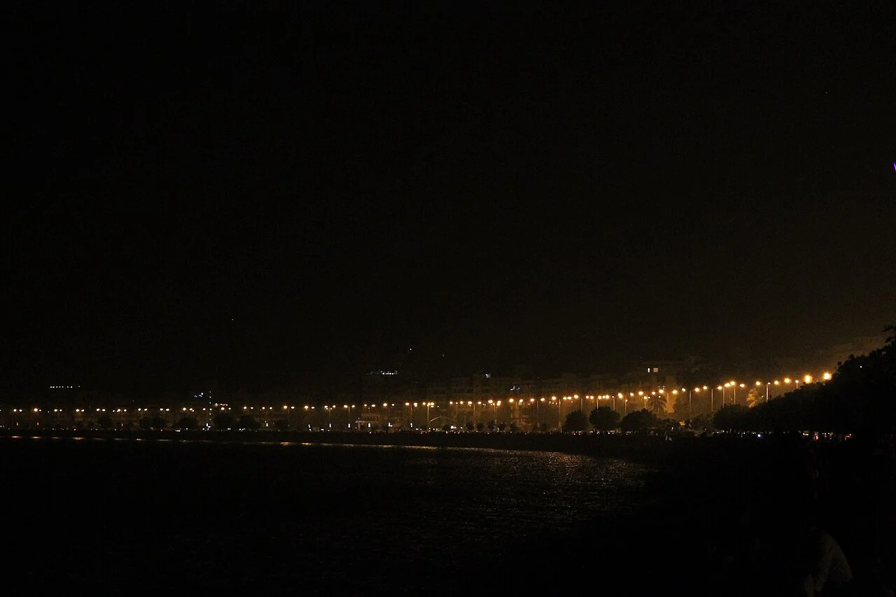 Mumbai Marine Drive gece ışıkları, Aralık 2013