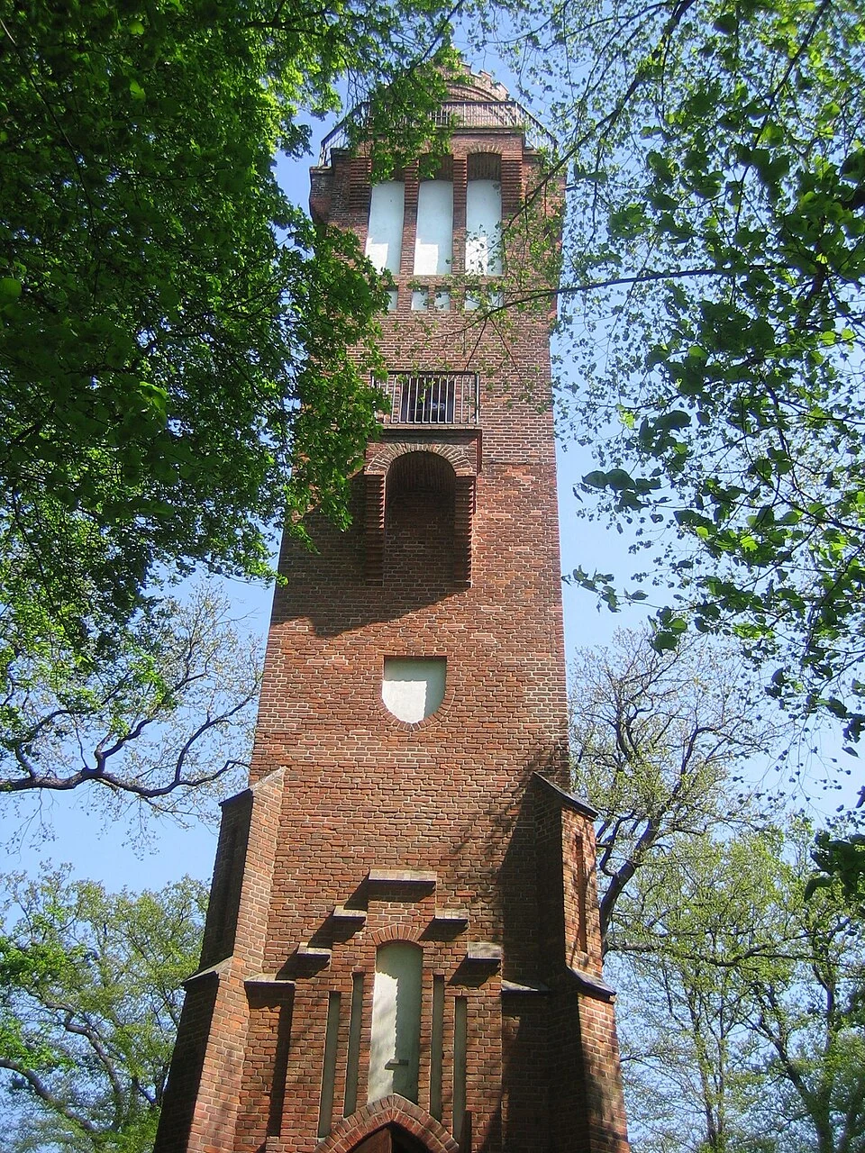 Behmshöhe tower near Tollensesee