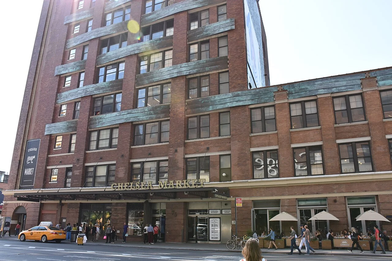 New York Chelsea Market doğu girişi, 2015